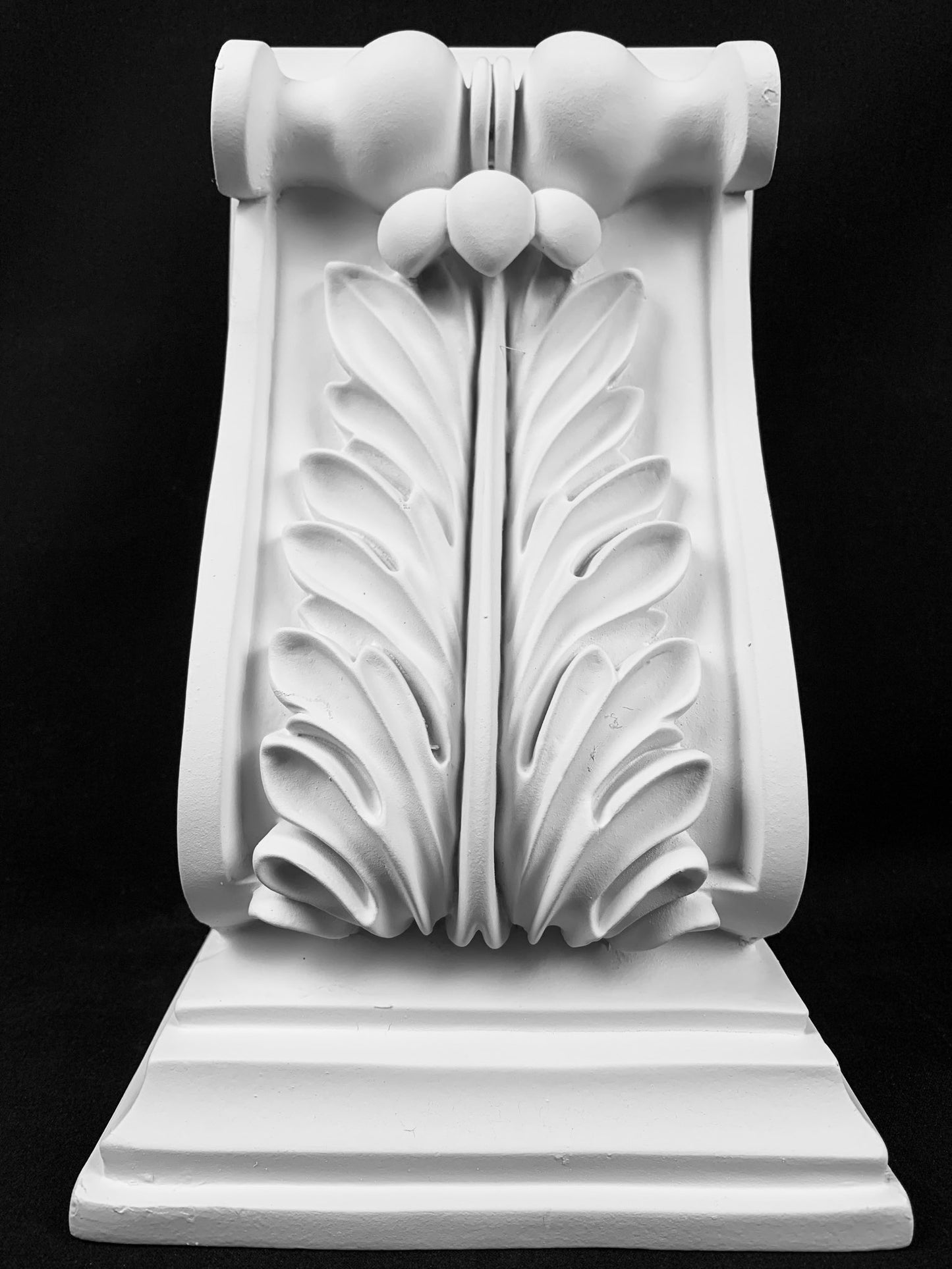 Imperial Leaf Scroll Corbel