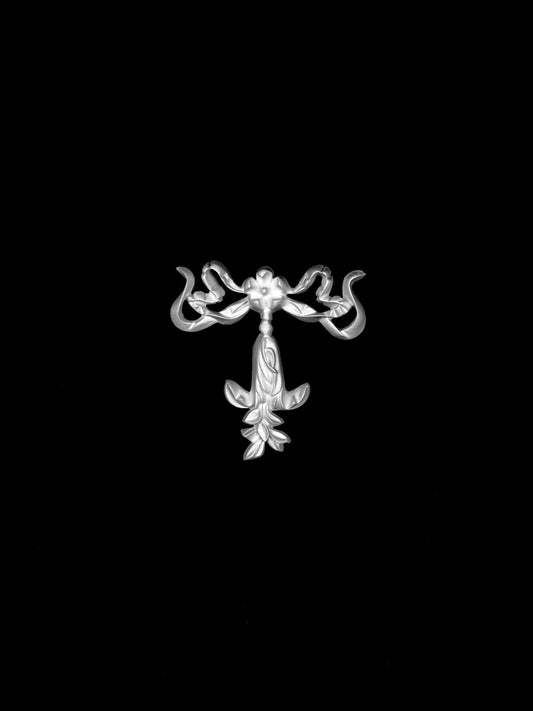Traditional Floral Panel Ornament